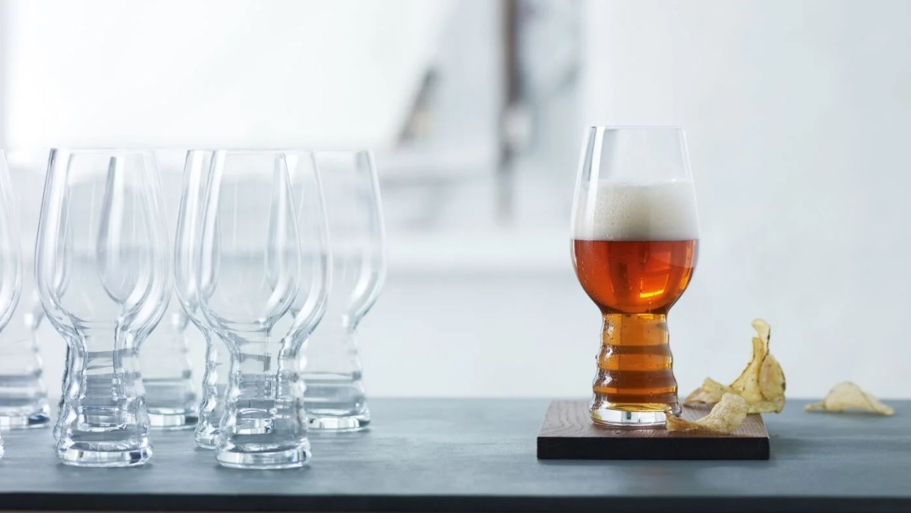 Lidl conquista a los amantes de la cerveza y tira la casa por la ventana: con estos vasos de diseño te sabrá mucho mejor