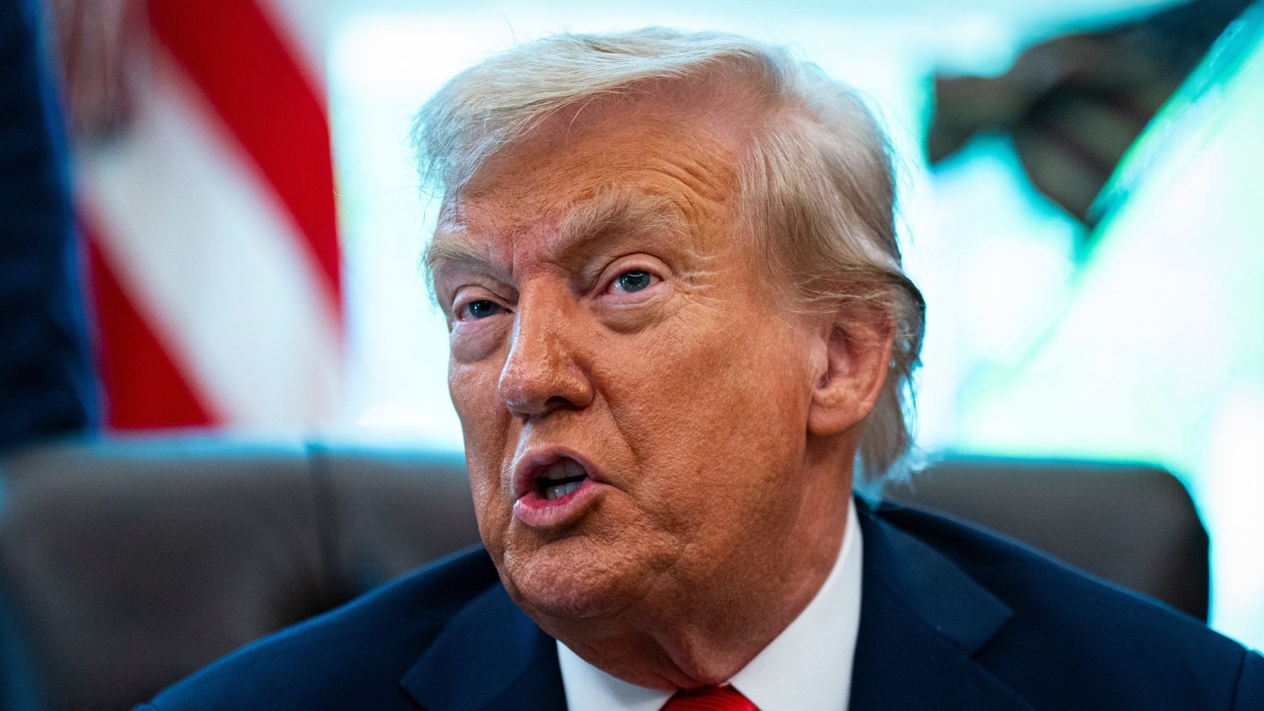 El gobierno Trump acusa a Sánchez de «envalentonar a los terroristas» por su embargo de armas a Israel