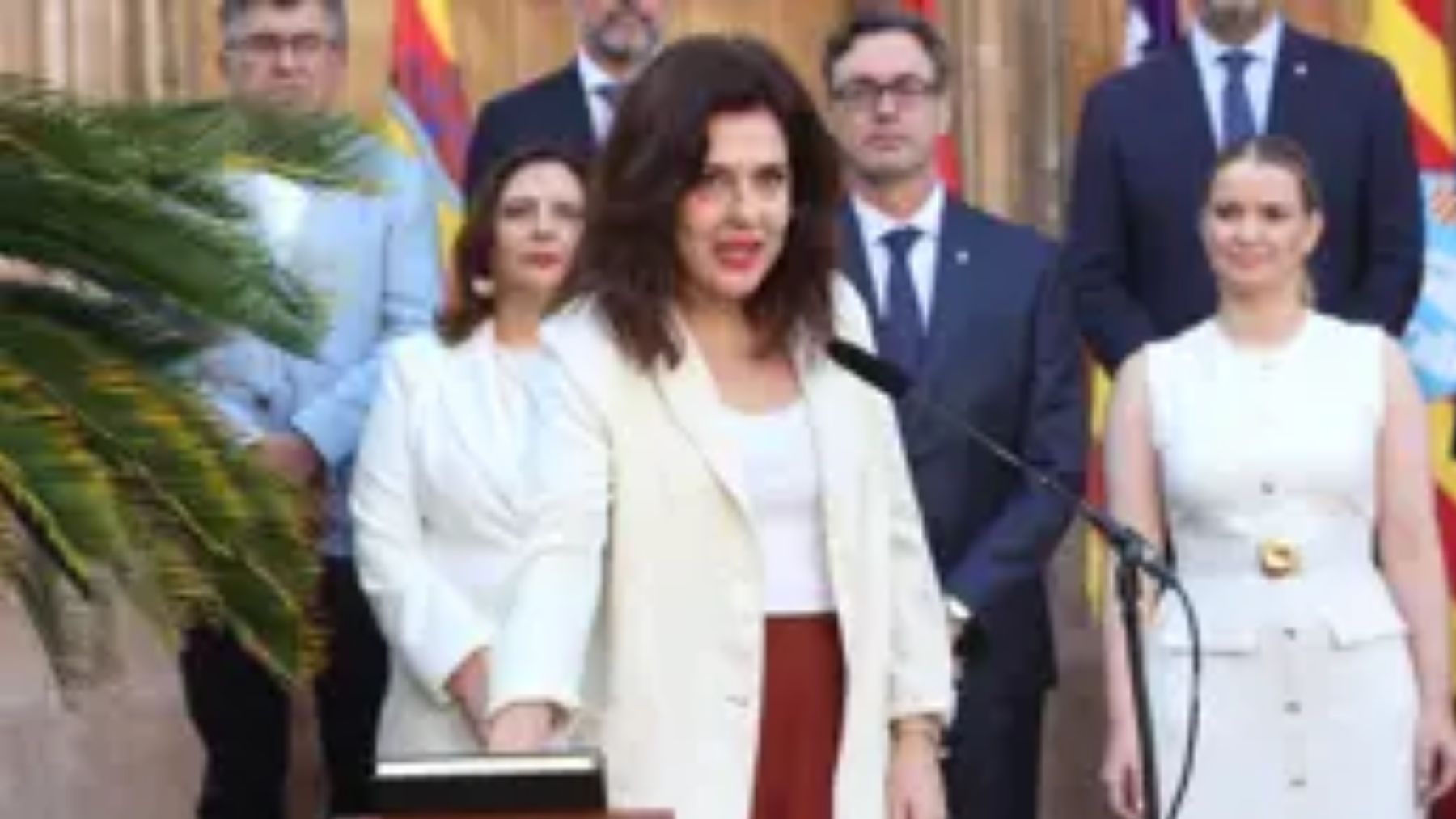 Sandra Fernández en su toma de posesión.