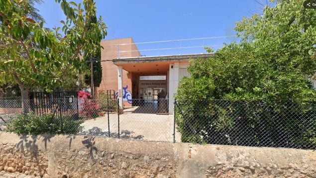 huelga CEIP Son Sardina profesor Miguel Roldán acoso