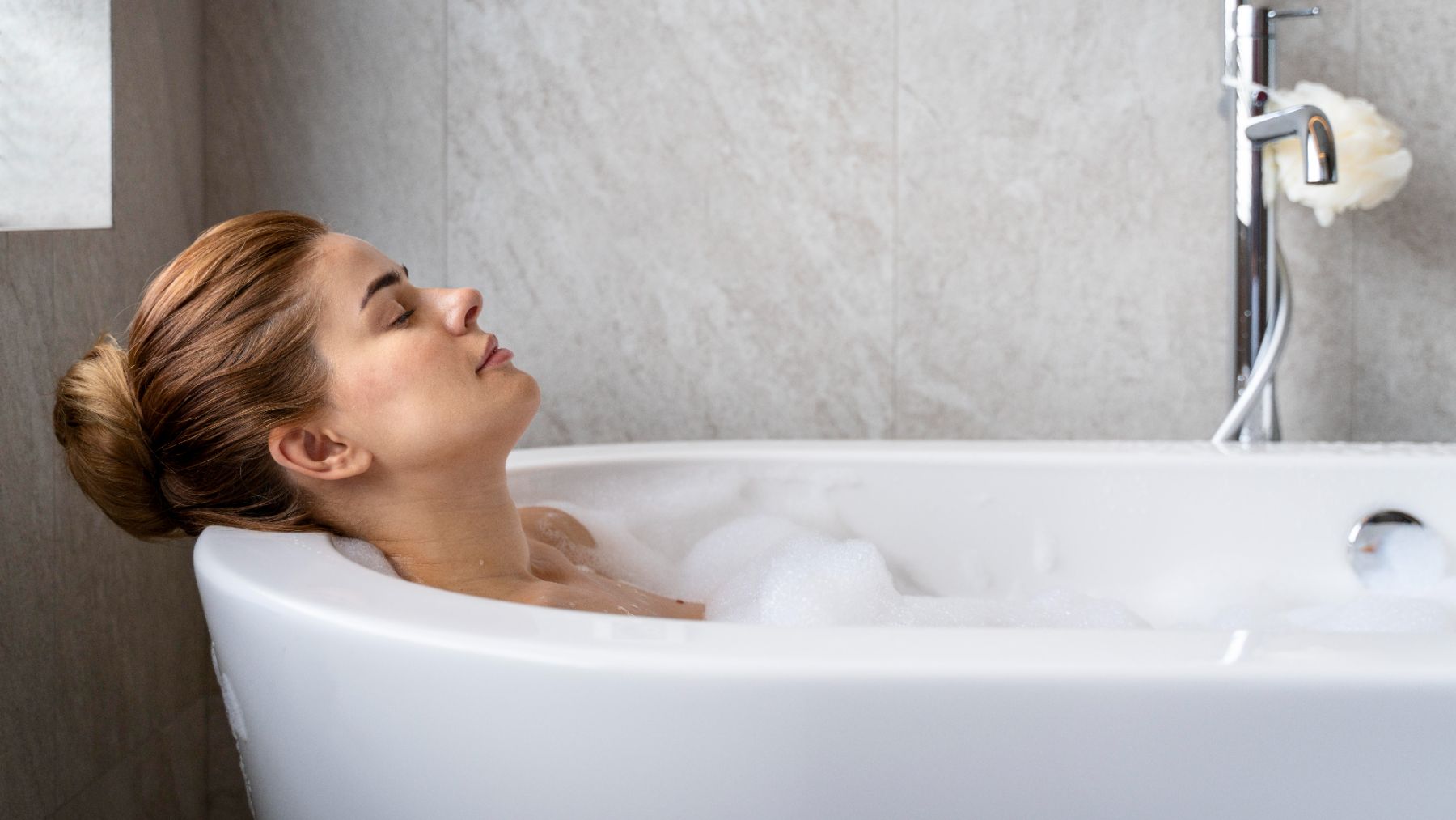 Las bañeras ya no se llevan: esta es la nueva tendencia en las casas más elegantes según los interioristas