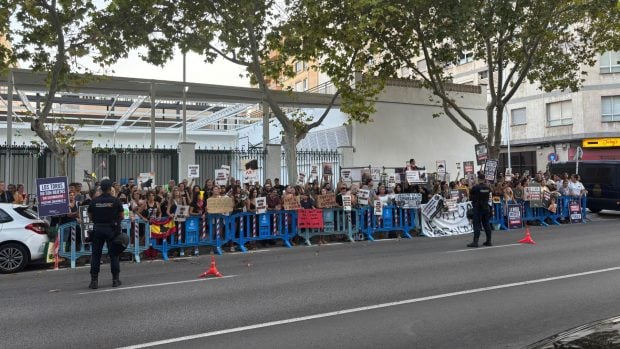 corrida toros Muro protesta antitaurinos