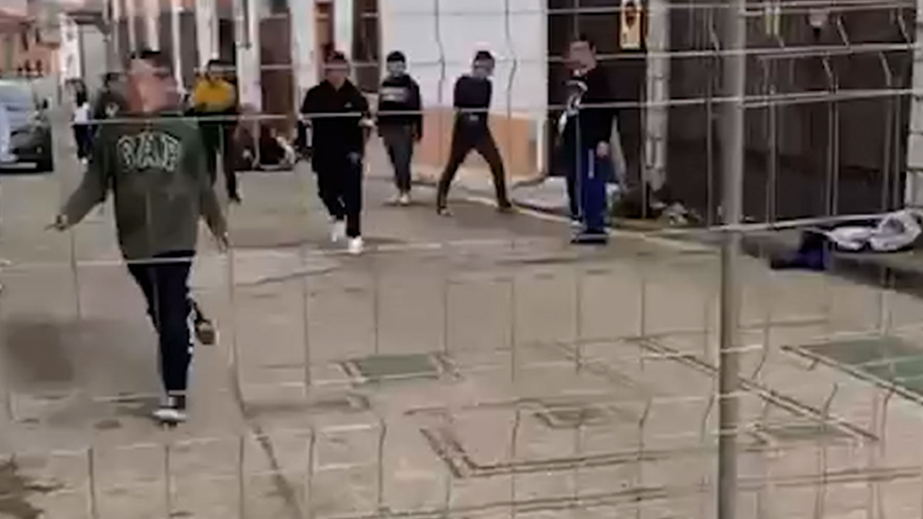 Santa Cruz del Retamar, el municipio de Toledo abandonado por Page con 60 niños dando clase en la calle