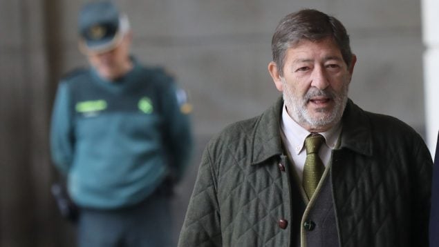 Prisión para dos allegados del socialista Guerrero por cobrar pólizas amañadas con fondos de los ERE