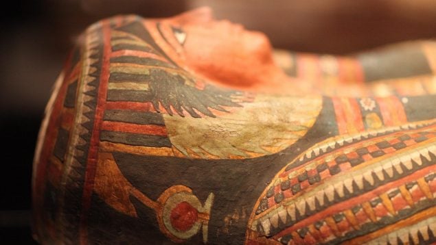 Desentierran un sarcófago del Antiguo Egipto, arqueología egipcia, desentierran el sarcófago de un faraón egipcio, antiguo egipcio descubrimientos arqueológicos.