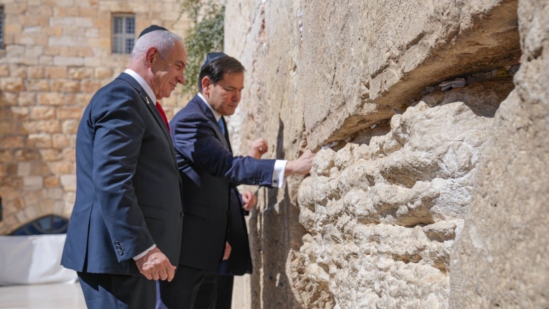 Netanyahu y Rubio rezan juntos en el Muro de las Lamentaciones: «La alianza nunca ha sido tan fuerte»