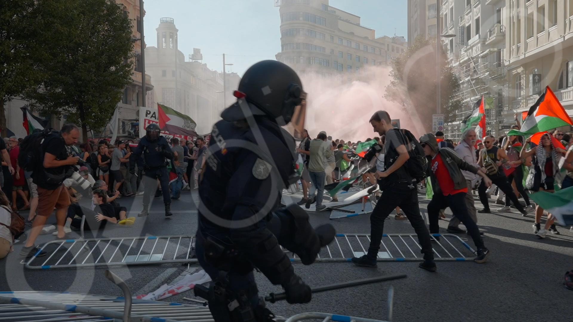 Disturbios violentos en la Vuelta a España en Madrid. [Olmo Blanco]
