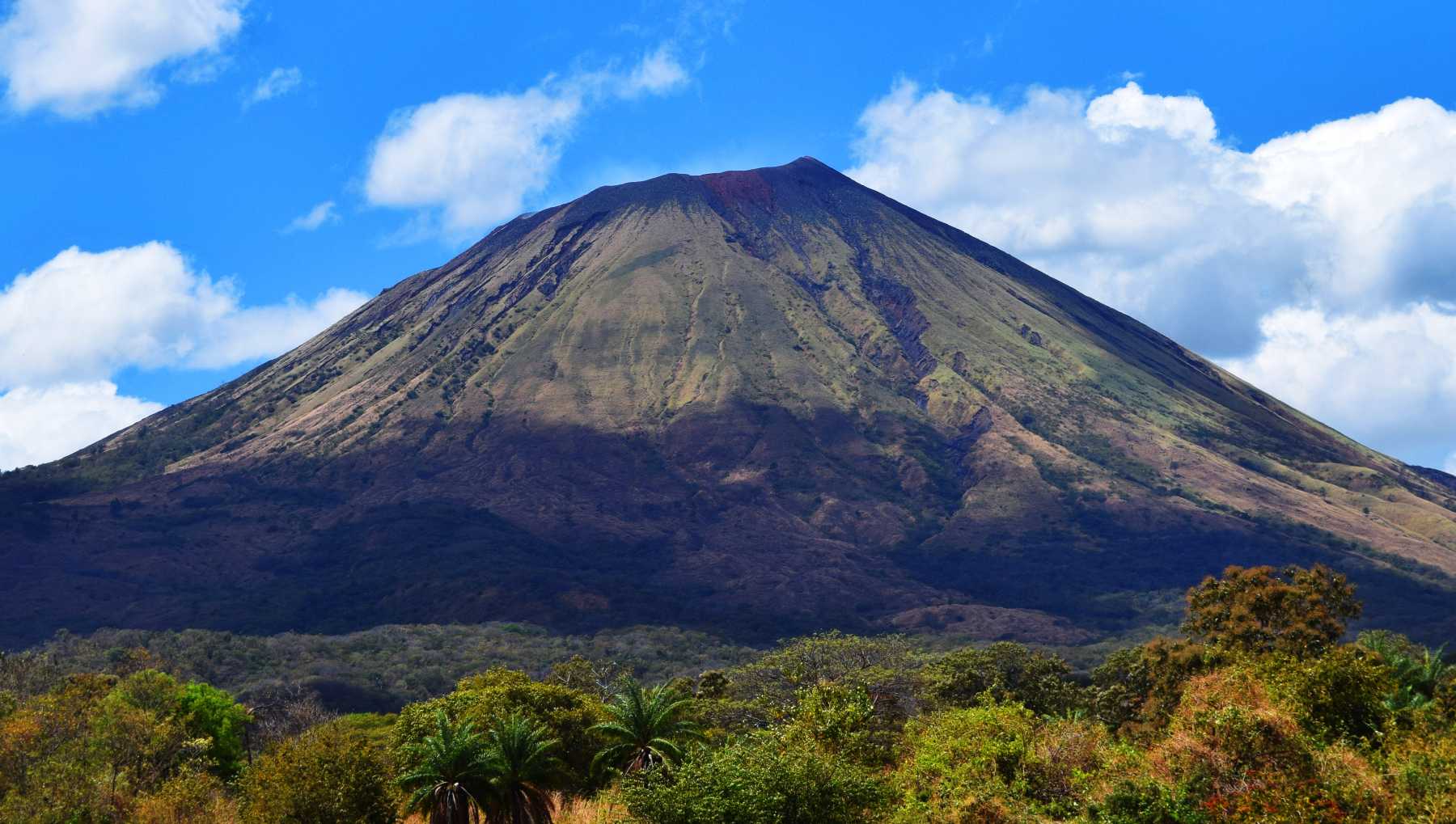 Volcán San Cristóbal: el volcán más alto de Nicaragua