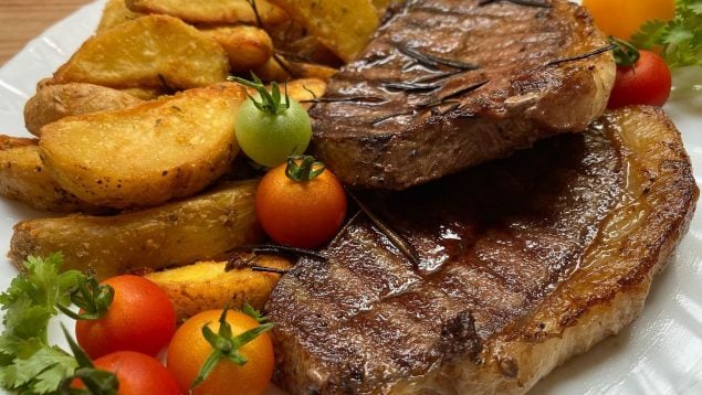 Restaurante de carretera con el mejor menú de Zaragoza, mejores restaurantes de carretera de Zaragoza, restaurantes aragoneses que visitar, restaurante de Zaragoza con menú del día barato, mejor ternasco en restaurante de carretera.