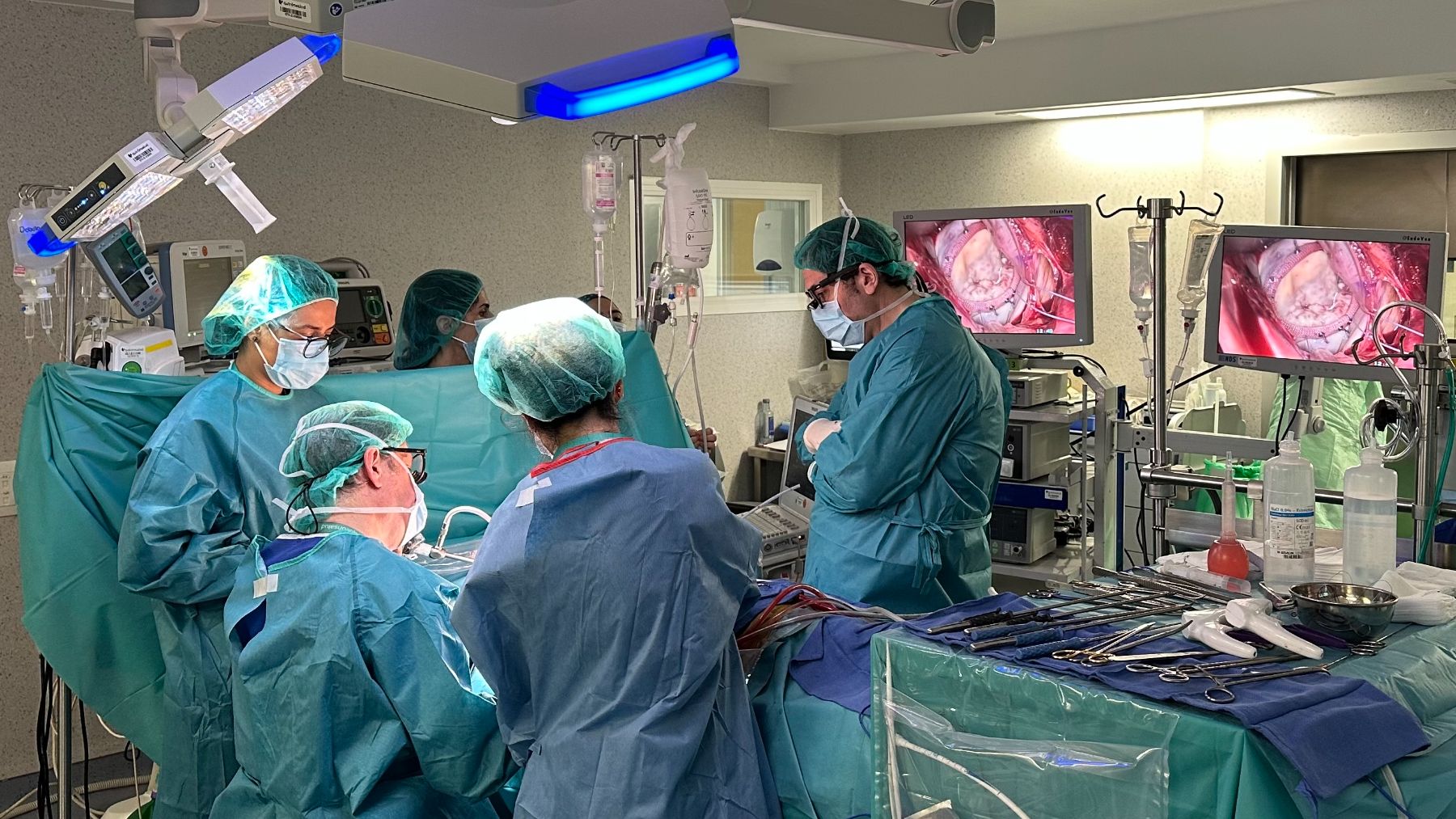 Técnica pionera en la Sanidad madrileña para operar el corazón sin abrir el esternón
