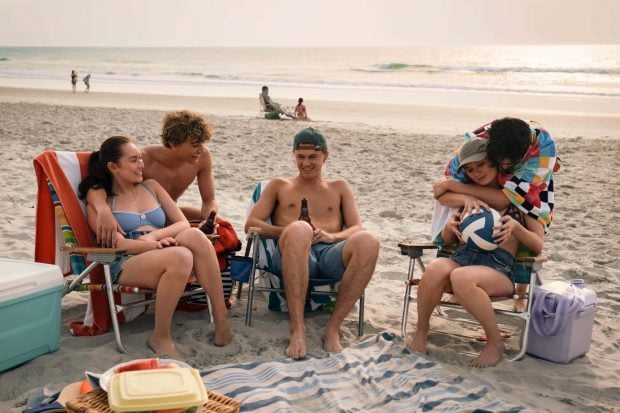 Escena de 'El verano en que me enamoré'. (Prime Video)