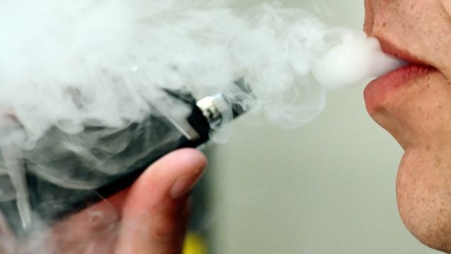 De cigarro a vaper: perfil del adulto que busca sabores afrutados para dejar de fumar