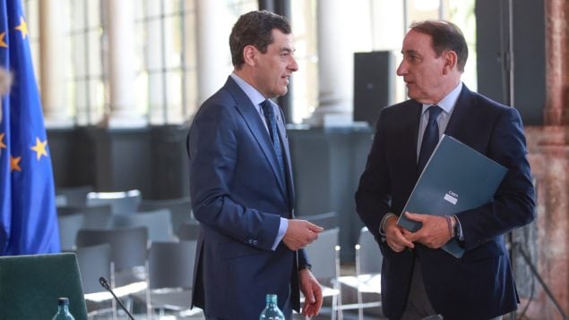 Los empresarios andaluces, contra la obligación de atender al cliente en catalán: «¿Quién lo paga?»
