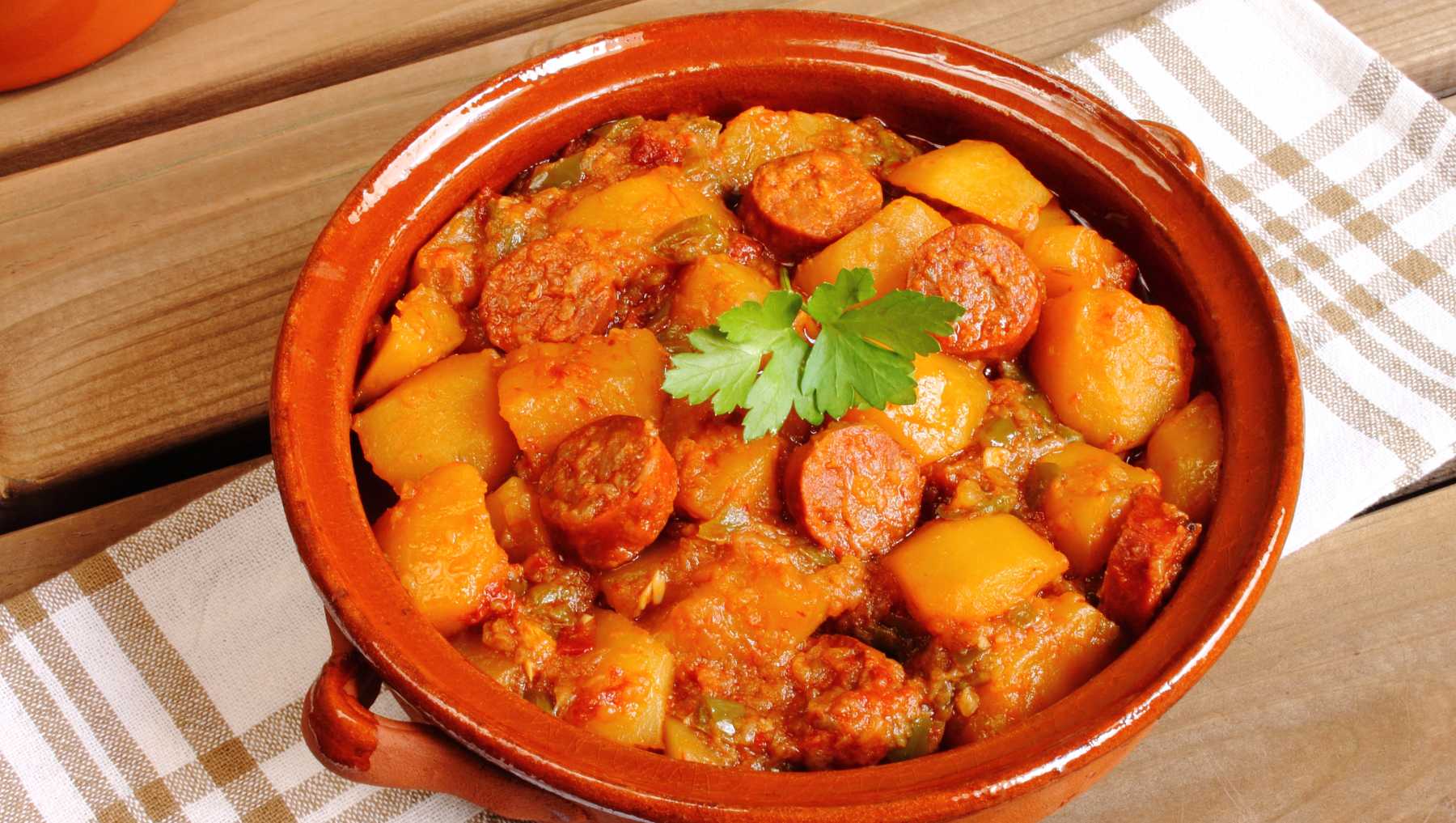 Patatas a la riojana de Arguiñano: receta clásica paso a paso