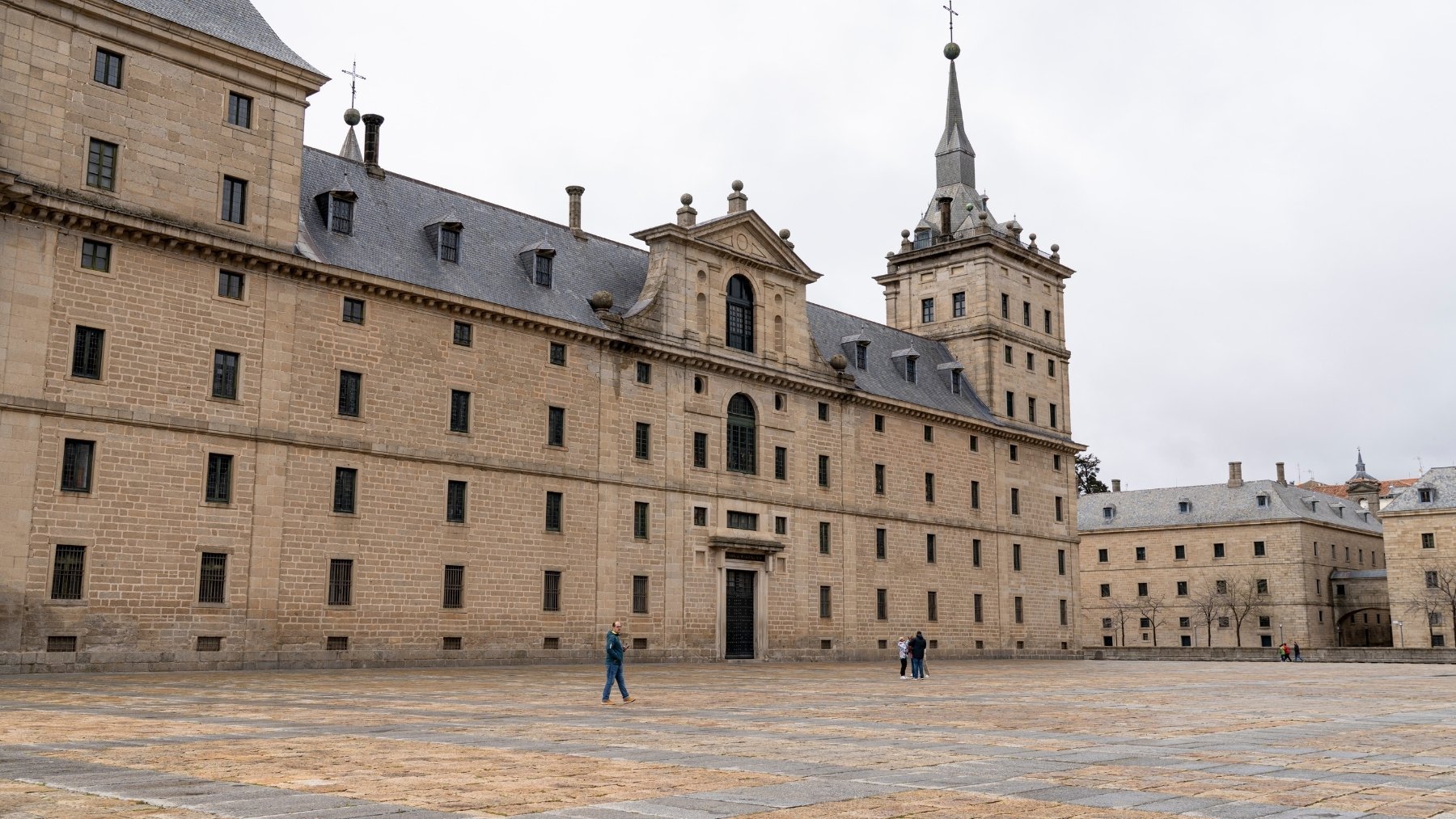 Ya es oficial: vuelve el tren histórico de Felipe II y estos son su precios, horarios para ir a El Escorial