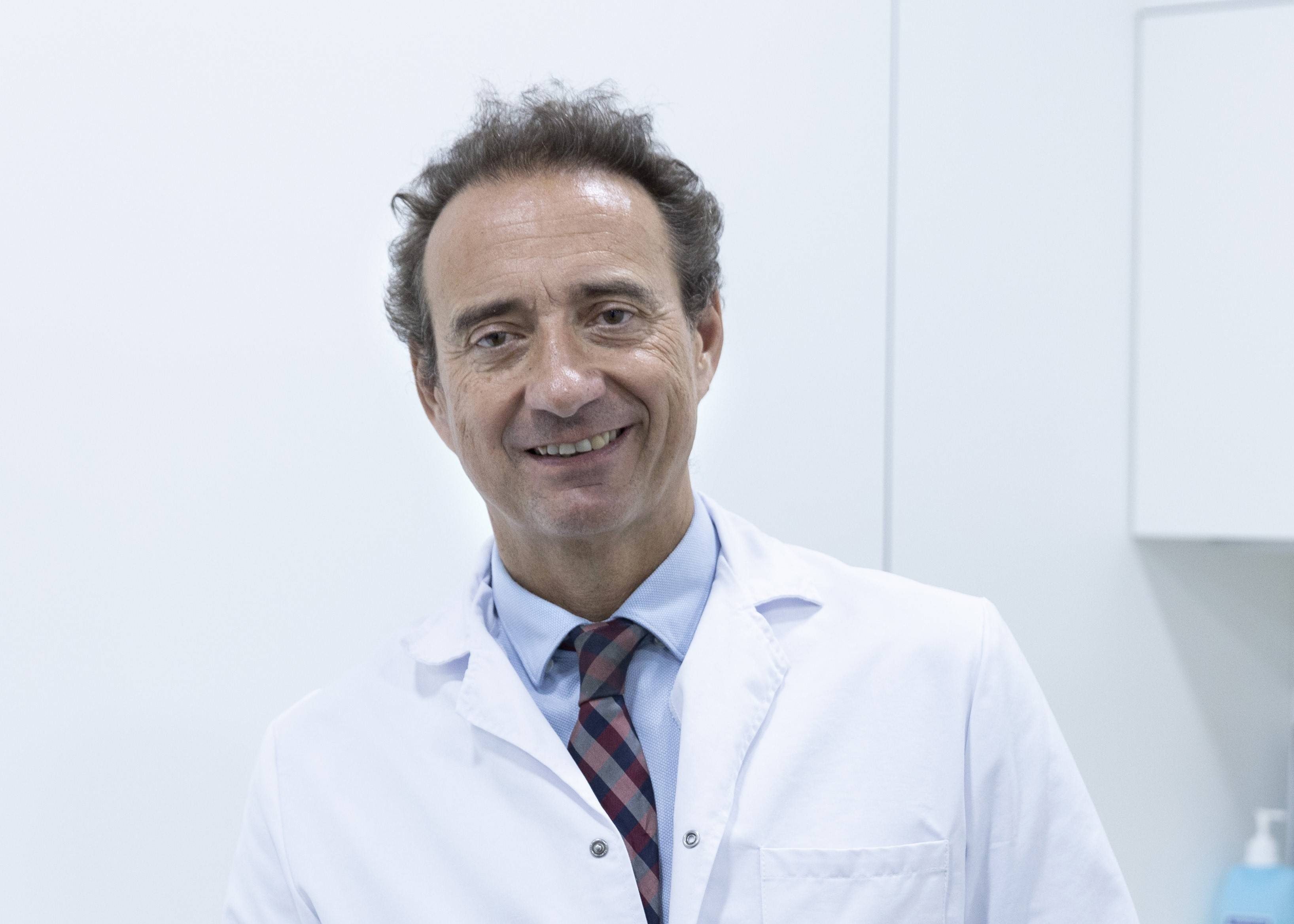 Dr. Rafael Arroyo
