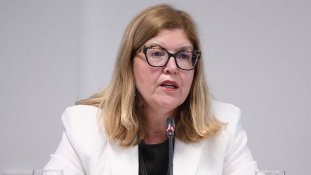 ine, sánchez, crecimiento económico, pib, revisiones
