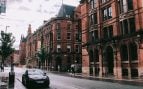 Por qué los españoles quieren emigrar a Manchester, por qué emigrar a Manchester si eres español, mudarse a Reino Unido, mejores ciudades inglesas para emigrar, por qué mudarse a Reino Unido.