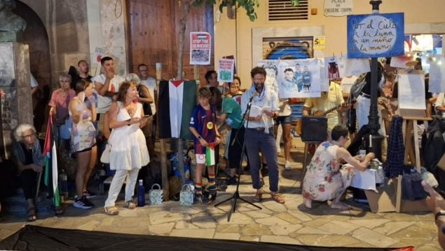 concentración manifestación propalestinos propalestina Nit de l'Art Ayuntamiento Palma boicot