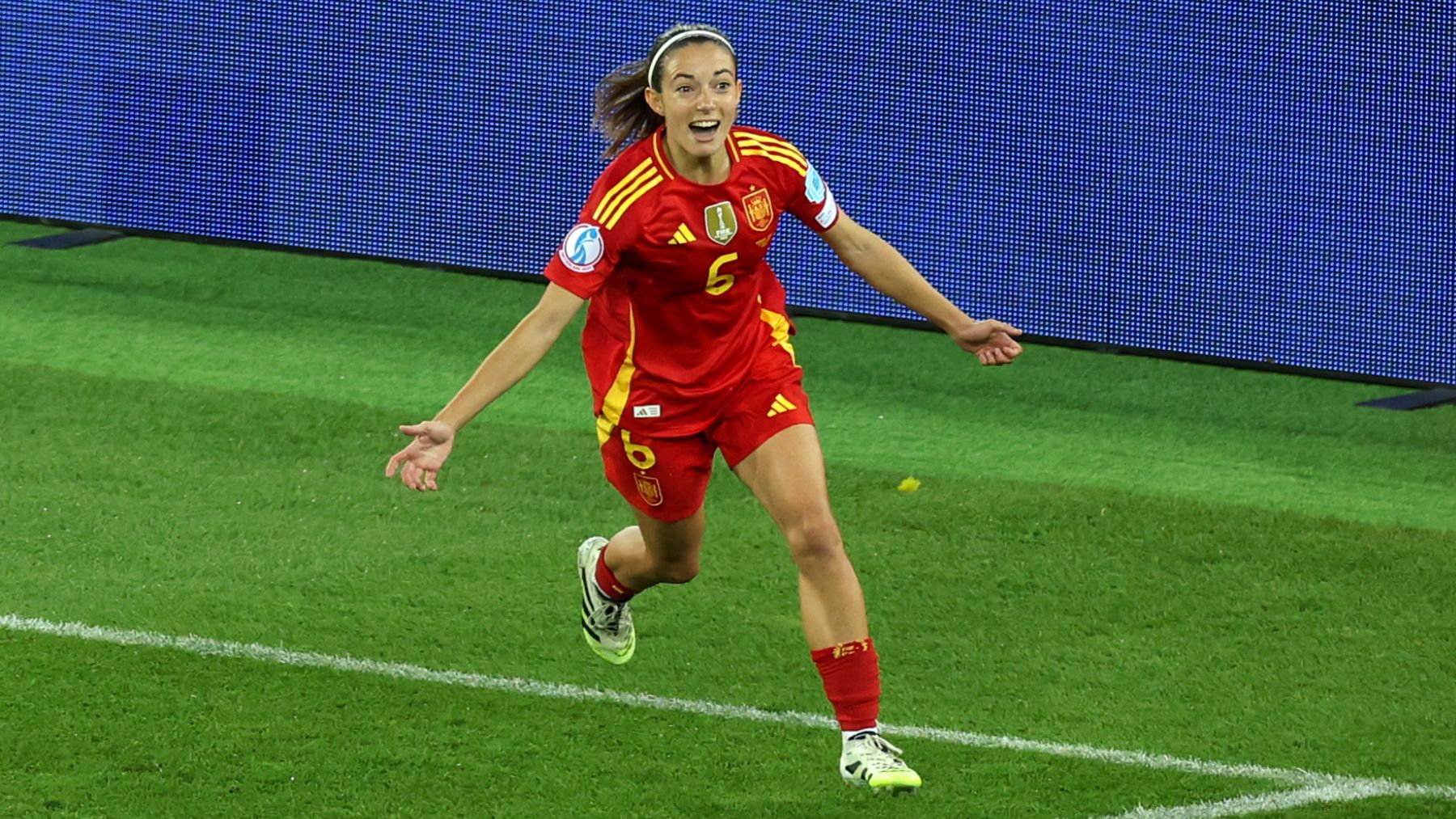 Aitana Bonmatí hace historia ganando su tercer Balón de Oro femenino consecutivo