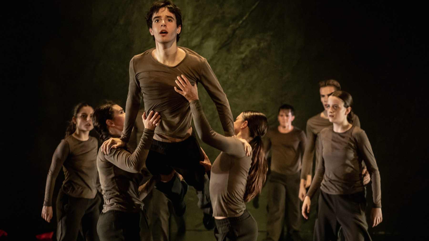‘Loneliness’ de la Compañía de Danza Roberto G. Alonso.