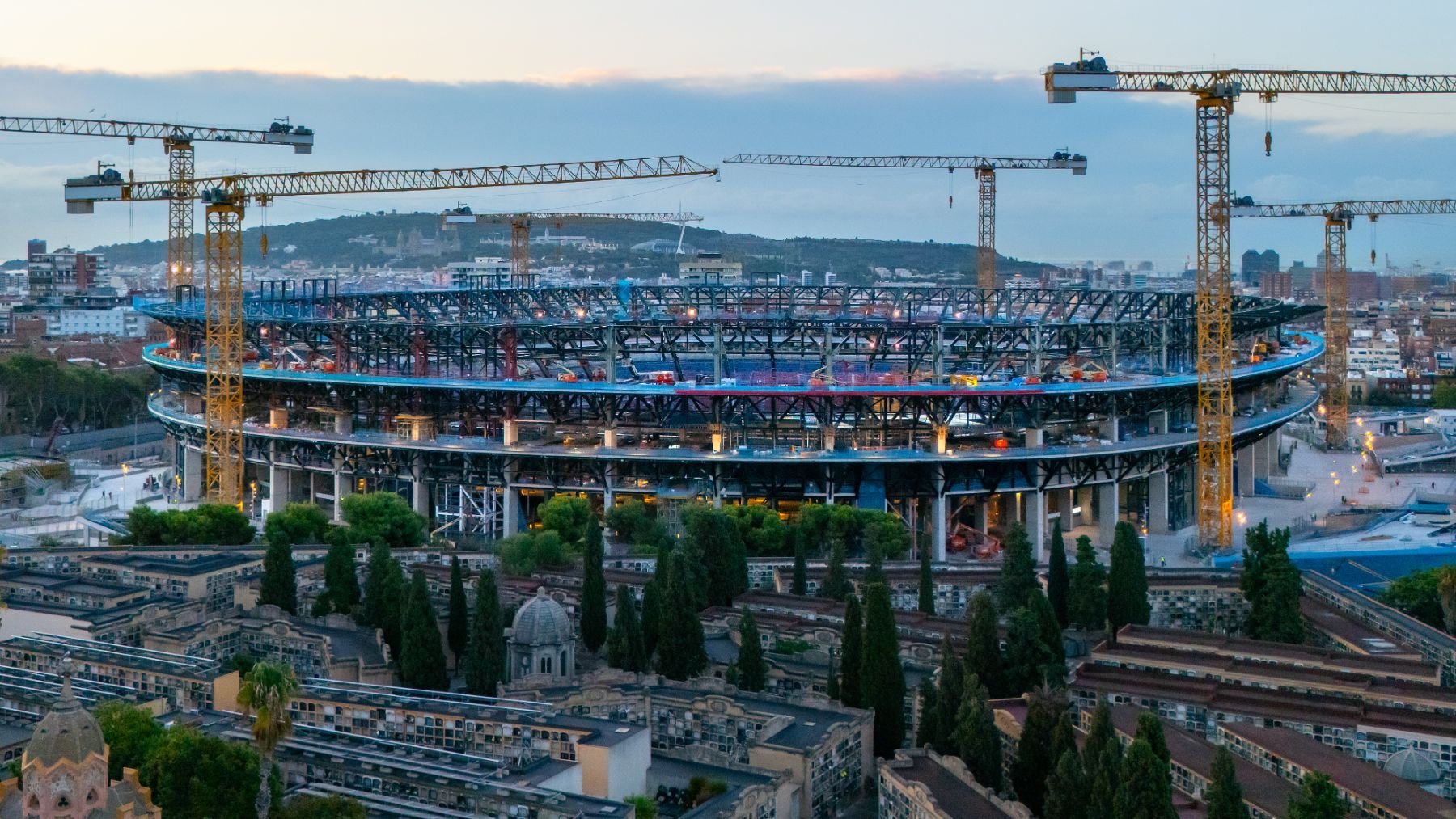 El Ayuntamiento no tiene prisa con el Camp Nou: el Barça paga 150.000 € por partido en Montjuic
