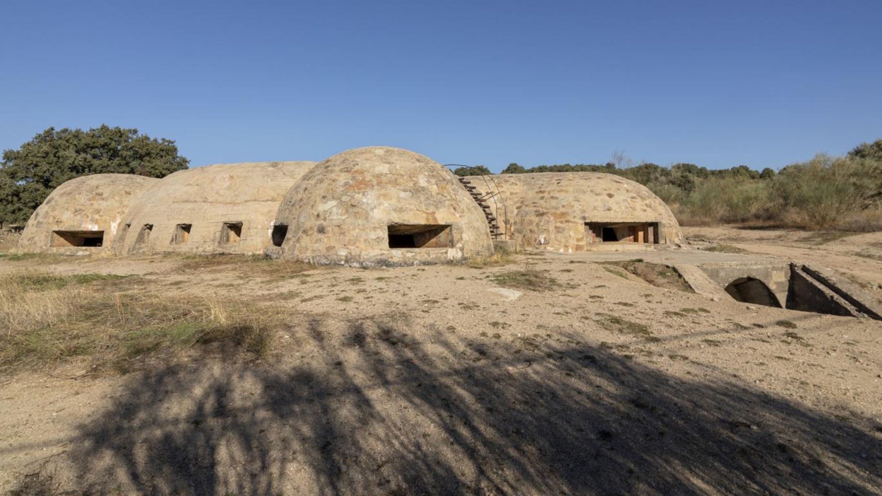 Casi nadie lo conoce pero éste búnker de la Guerra Civil está al lado de Madrid y se puede visitar por dentro