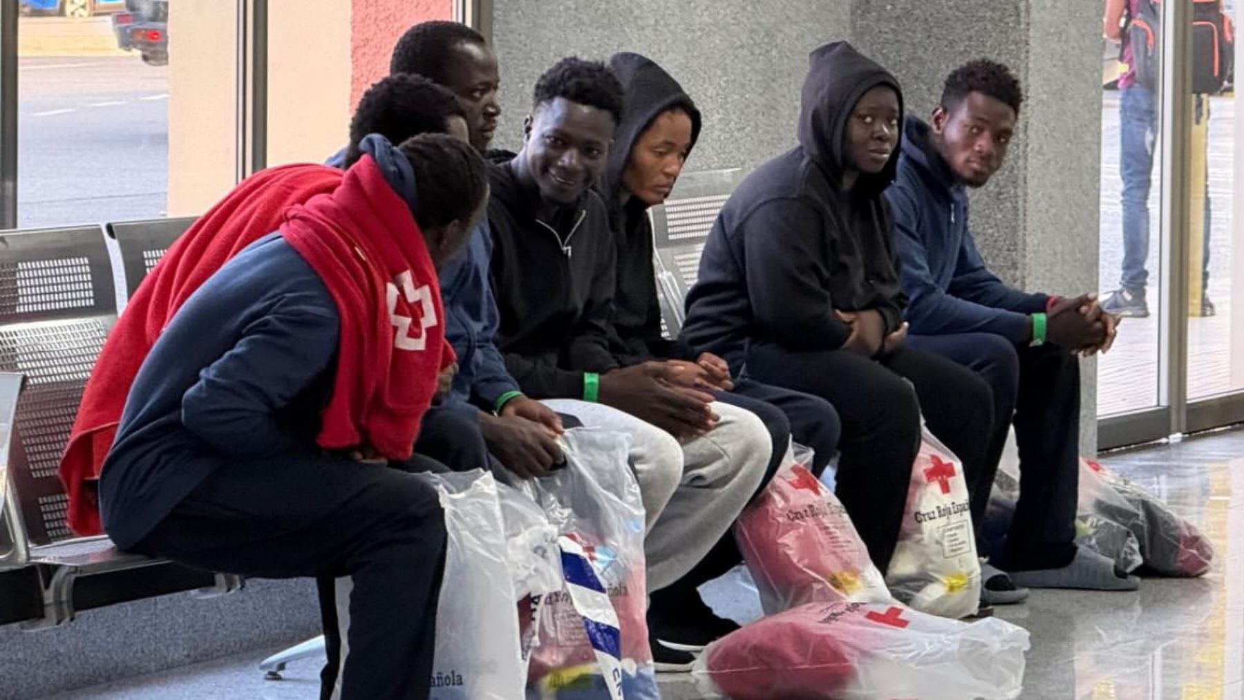 El macromódulo de Sánchez para inmigrantes en el puerto de Palma: 600 m² frente al exclusivo Club de Mar
