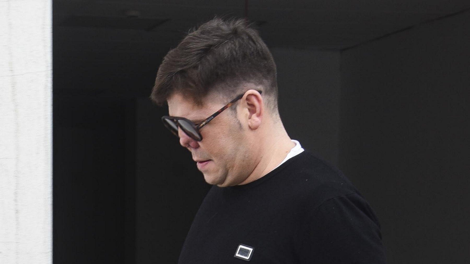 Lucas González, de ‘Andy y Lucas’, amenaza a una periodista de Antena 3 en directo: «Serás tú la que…»