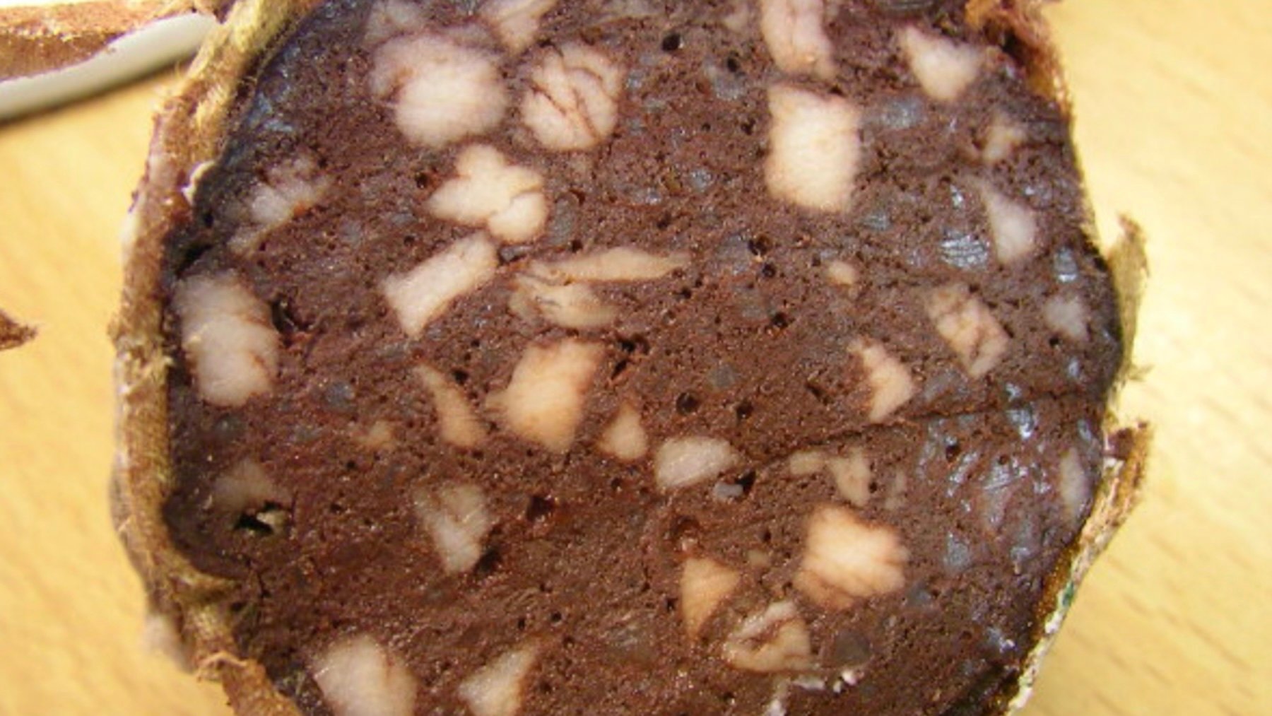 Parece una vulgar morcilla, pero sólo existe en Navarra y si te dicen de qué está hecha no la pruebas en la vida