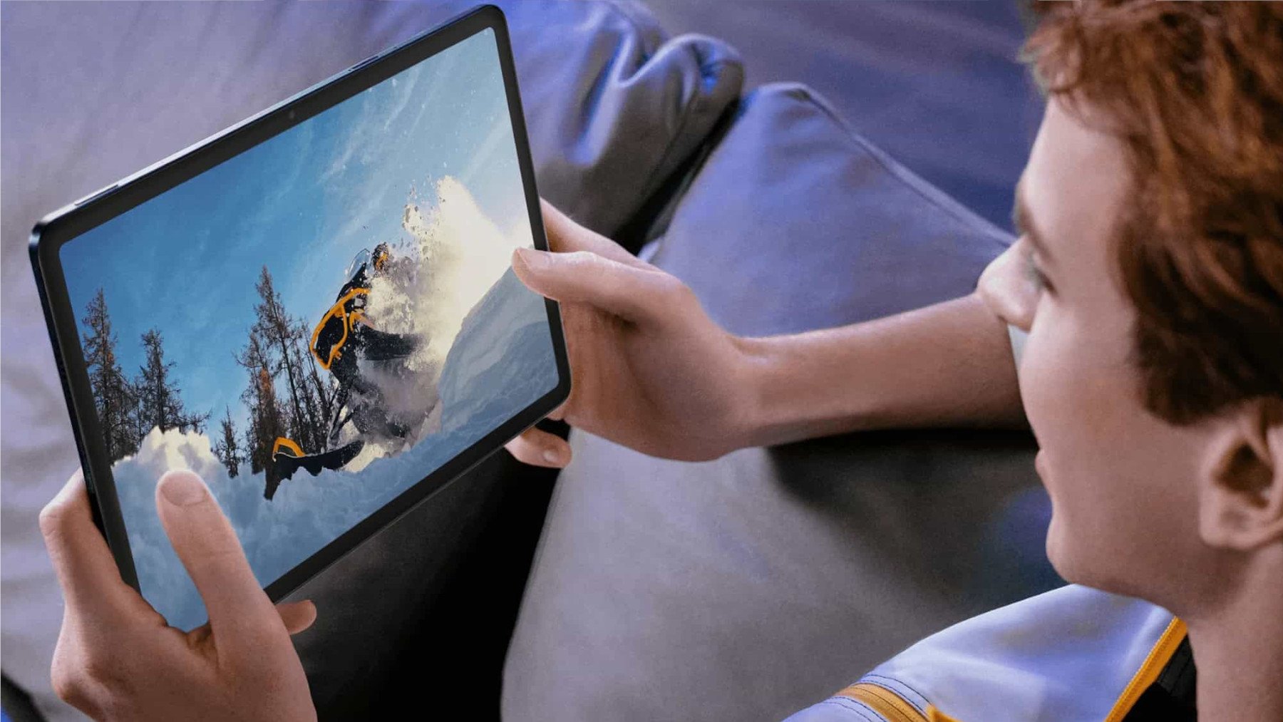 Con la tablet POCO Pad no vas a echar en falta la potencia de un buen portátil, ¡y menos ahora que está rebajada a 175€!