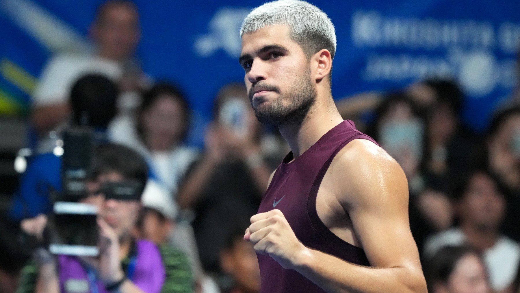 Cuándo juega Carlos Alcaraz contra Bergs: a qué hora es y dónde ver gratis por TV en directo y en vivo online el ATP 500 de Tokio