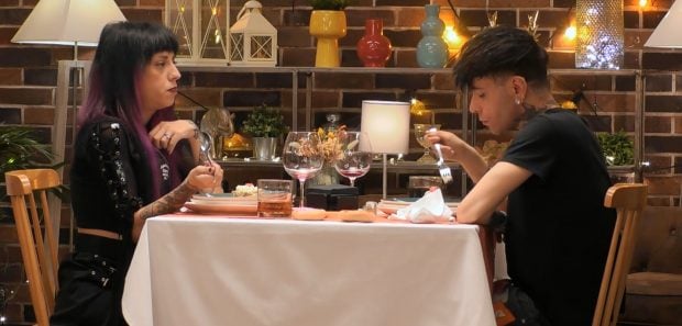 Patricia y Rafael en 'First Dates'. (Mediaset)