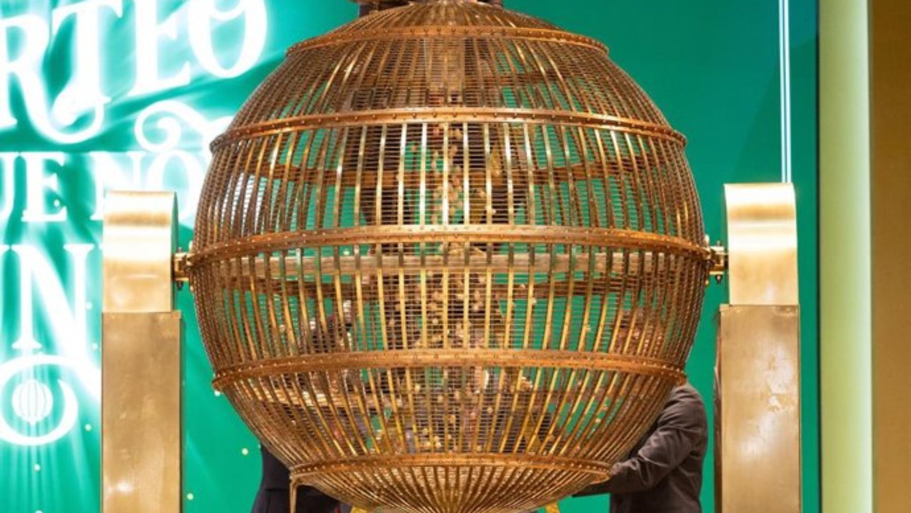 Giro radical en la Lotería de Navidad: adiós a los premios de siempre, lo que llega en 2025 no es normal