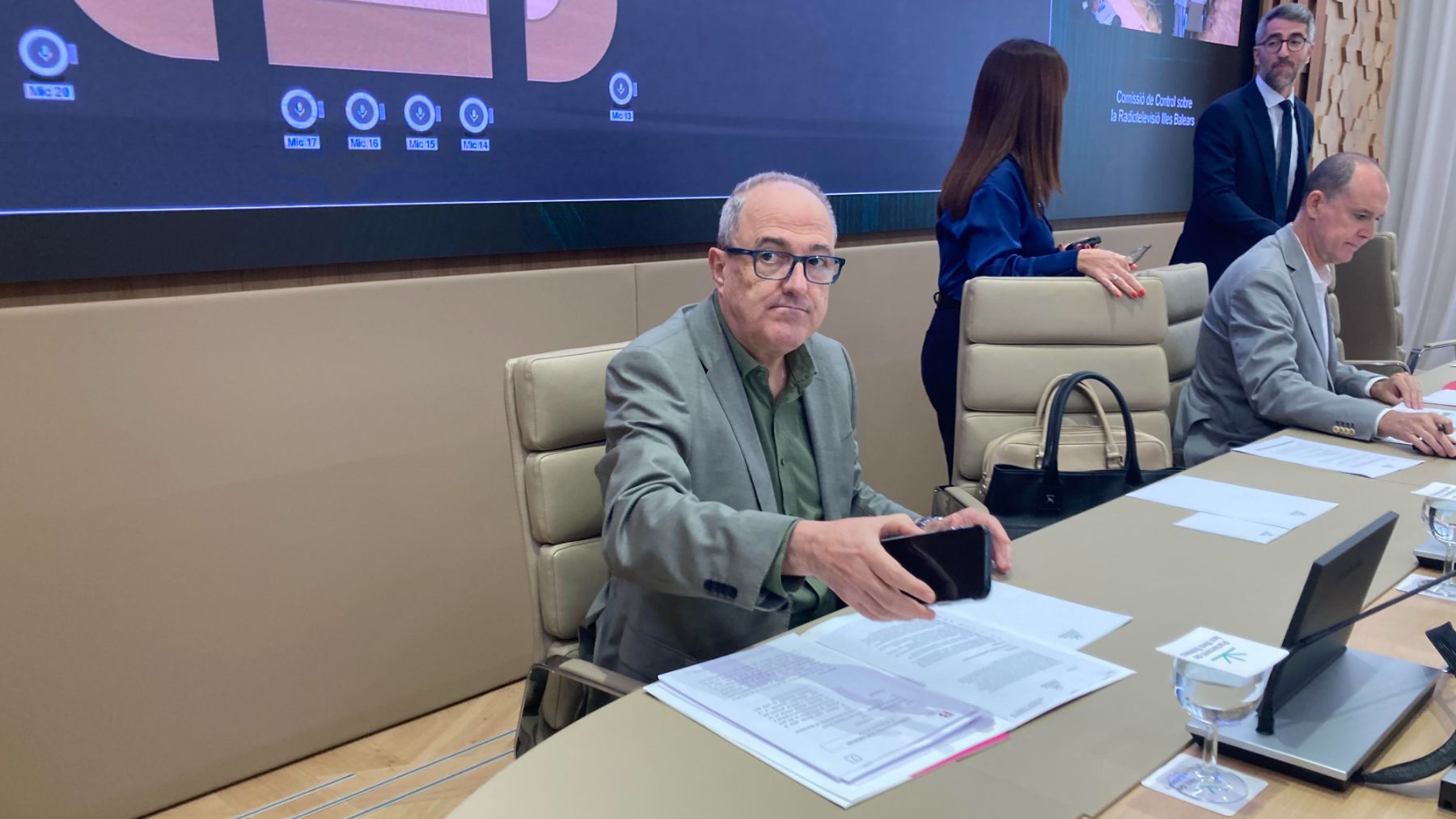 Josep Codony compareciendo en la comisión de control de IB3 del Parlament balear.
