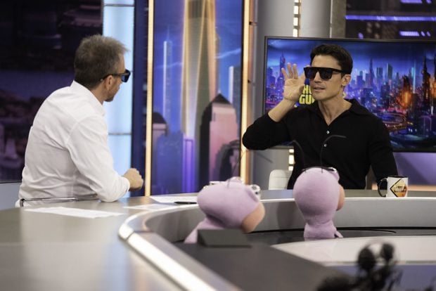 Pablo Motos y Álex González en El Hormiguero (Atresmedia).