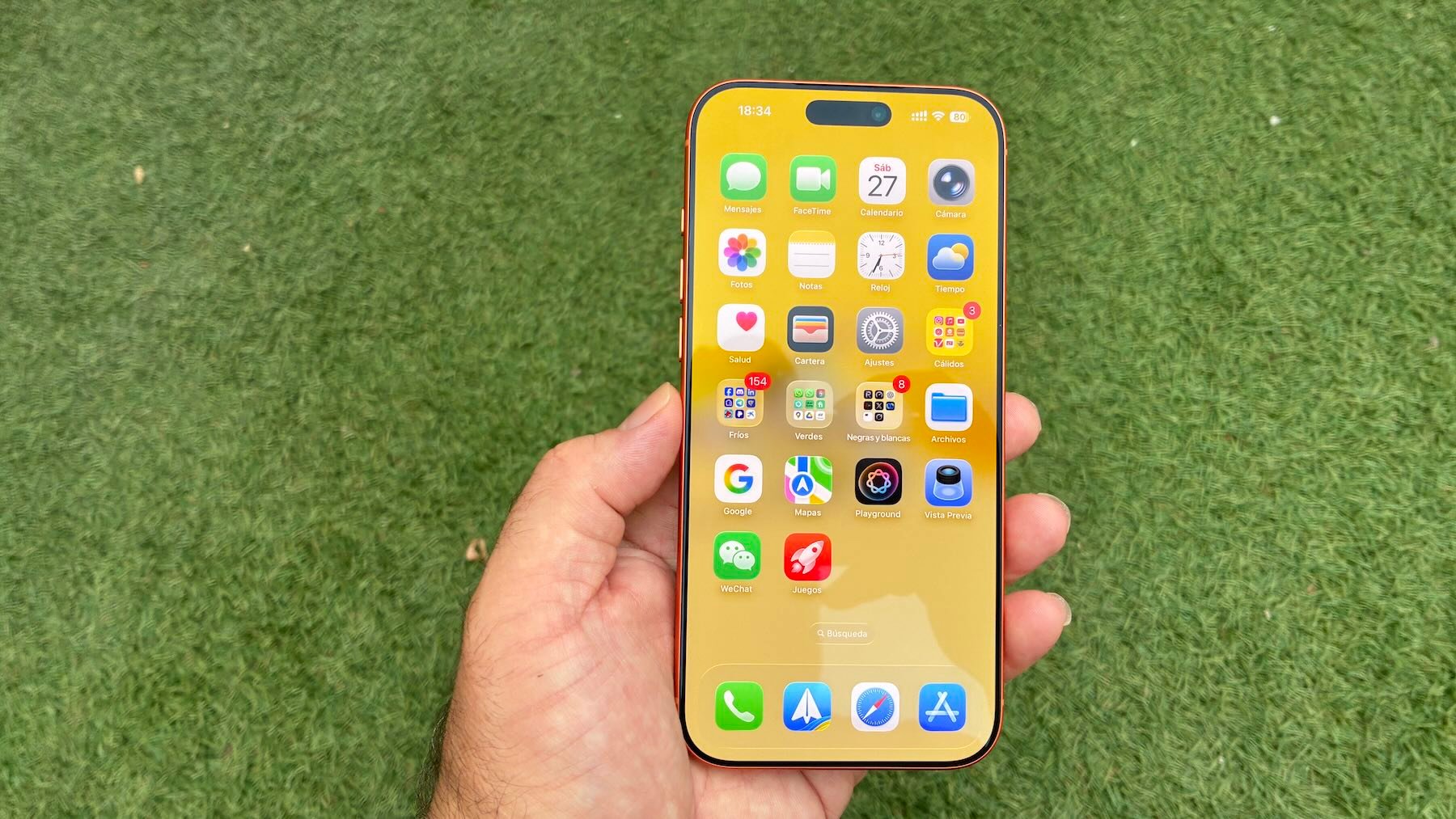 Estrenar un iPhone y obsesionarse con la salud de la batería al 100 %: la ansiedad tecnológica más común