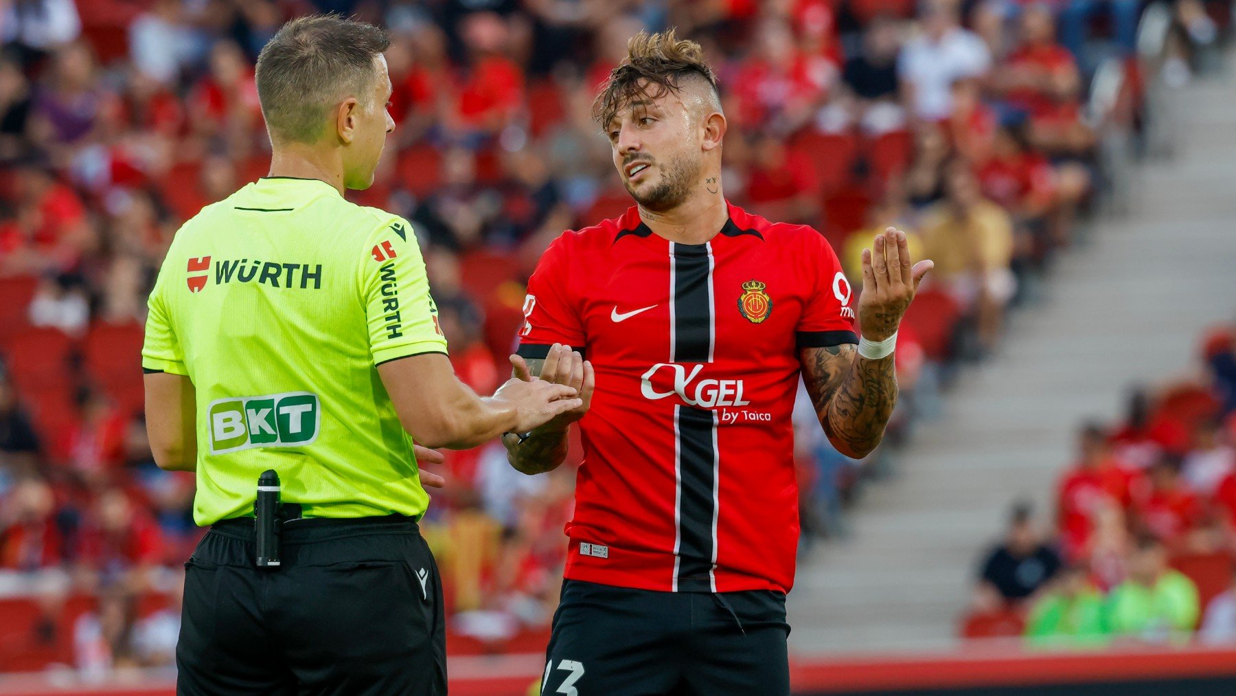 El Mallorca no elude posiciones de descenso, pero sale del agujero