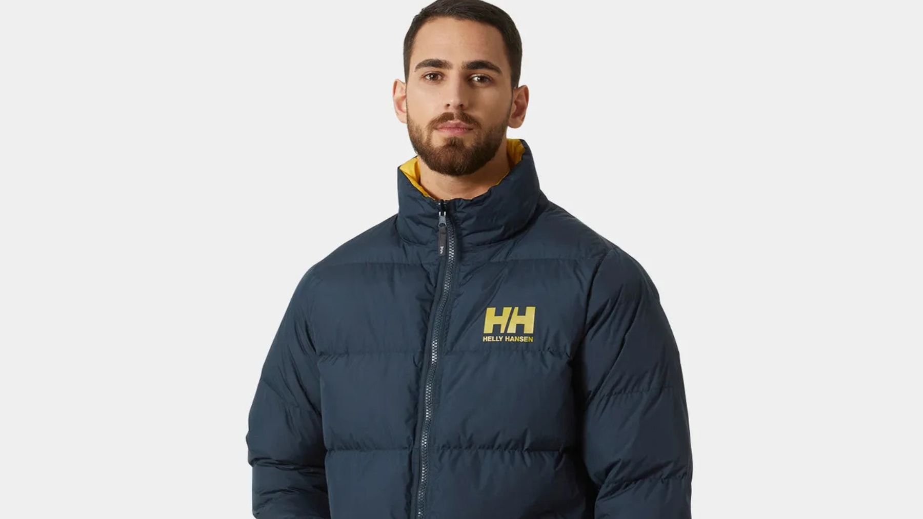 Es la oferta del siglo: la chaqueta más cómoda de Helly Hansen está rebajada a mitad de precio