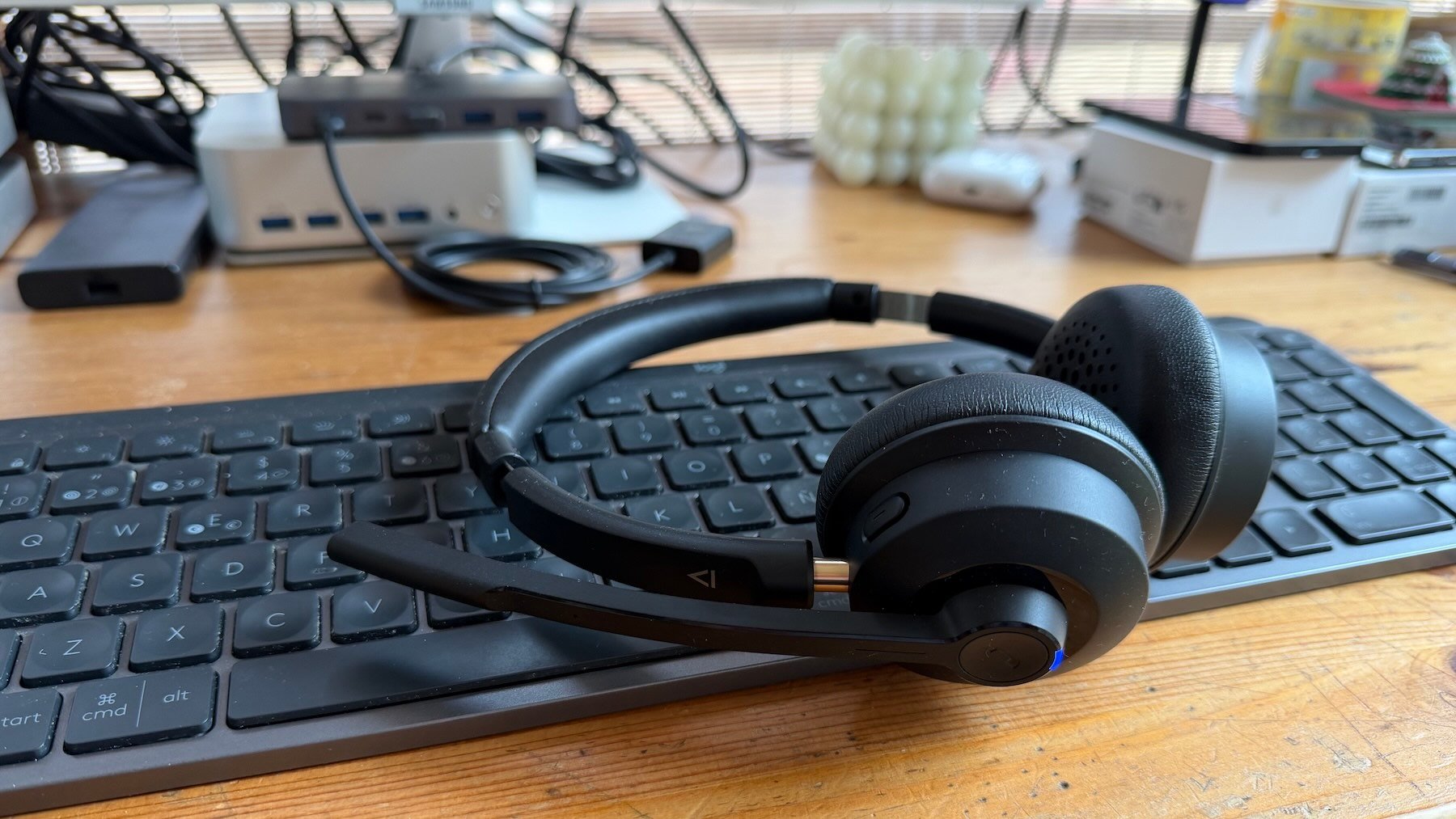 He probado los Creative Chat Wireless y creo que son la mejor inversión para teletrabajo en 2025