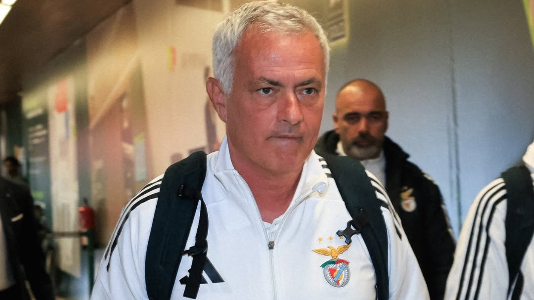 José Mourinho, en una expedición con el Benfica. (SLBenfica)