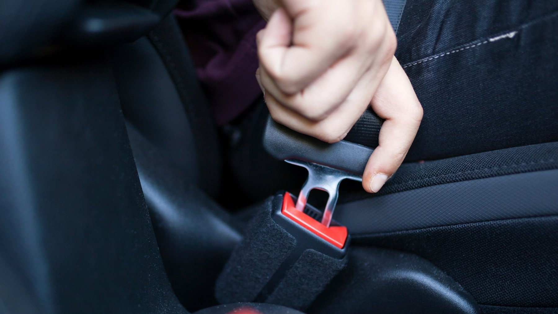 Cinturón de seguridad y DGT