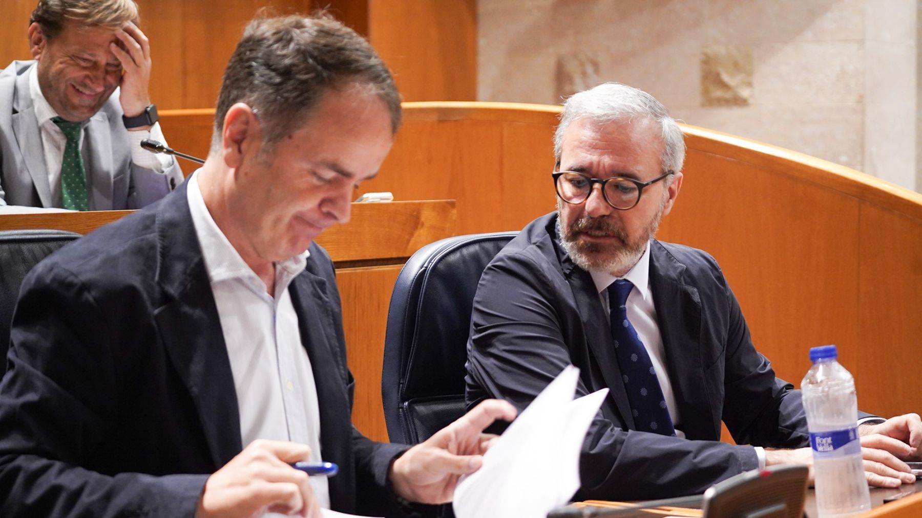 Vox tensa a tope al PP de Azcón: quiere reprobar al consejero de Hacienda «por no presentar Presupuestos»