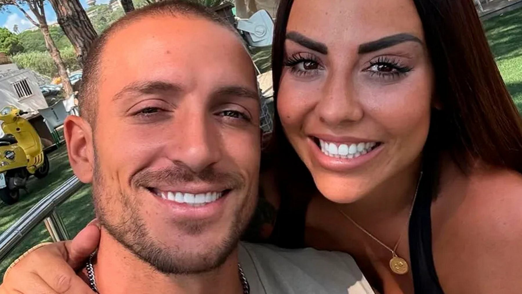 Rubén Torres con su novia. (Foto: Gtres)