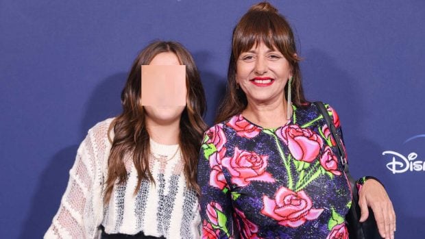 Yolanda Ramos posa en un acto junto a su hija Charlotte (Foto: Gtres).
