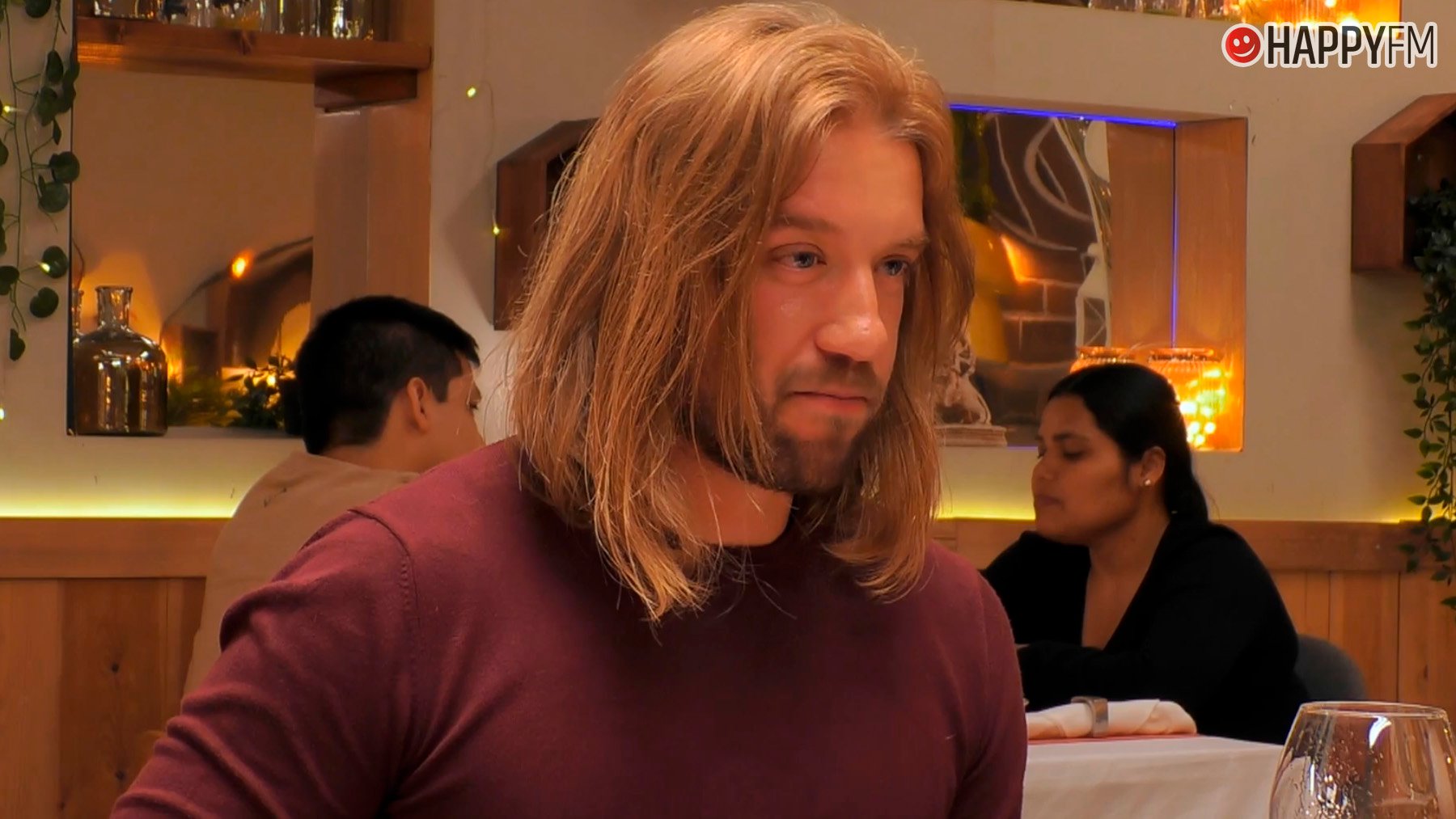Un soltero de ‘First Dates’ se siente obligado a pedir perdón a su cita: «Soy un poco cerrado»