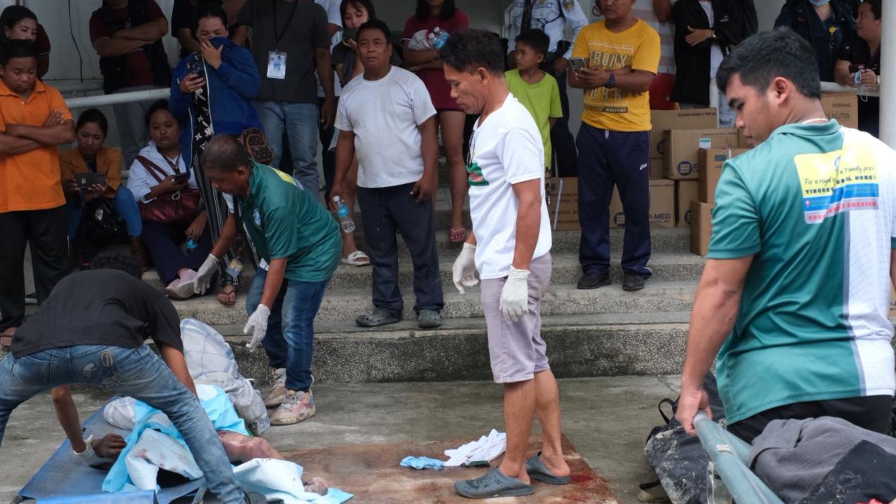 Al menos 60 muertos en un terremoto de magnitud 6,9 en el centro de Filipinas