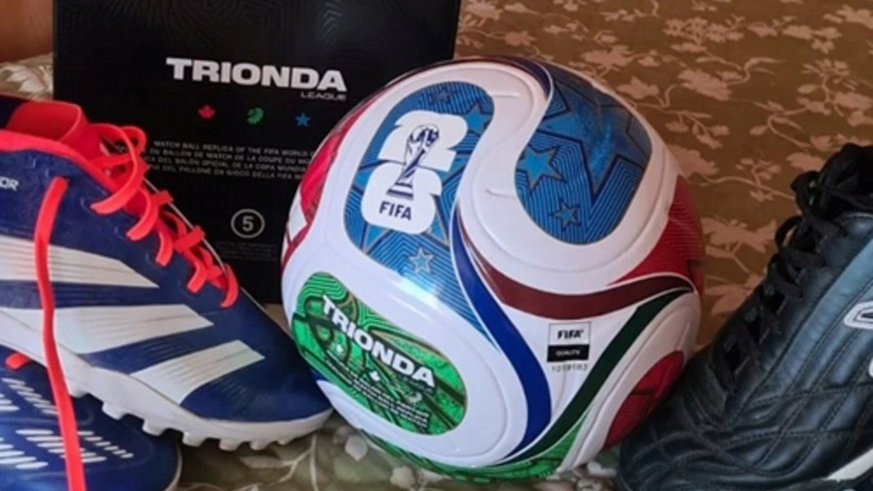 Balón oficial del Mundial 2026. (Footy Headlines)