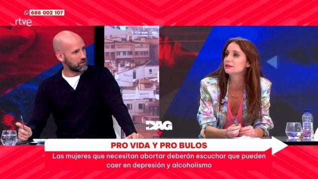 Gonzalo Miró y Andrea Levy.
