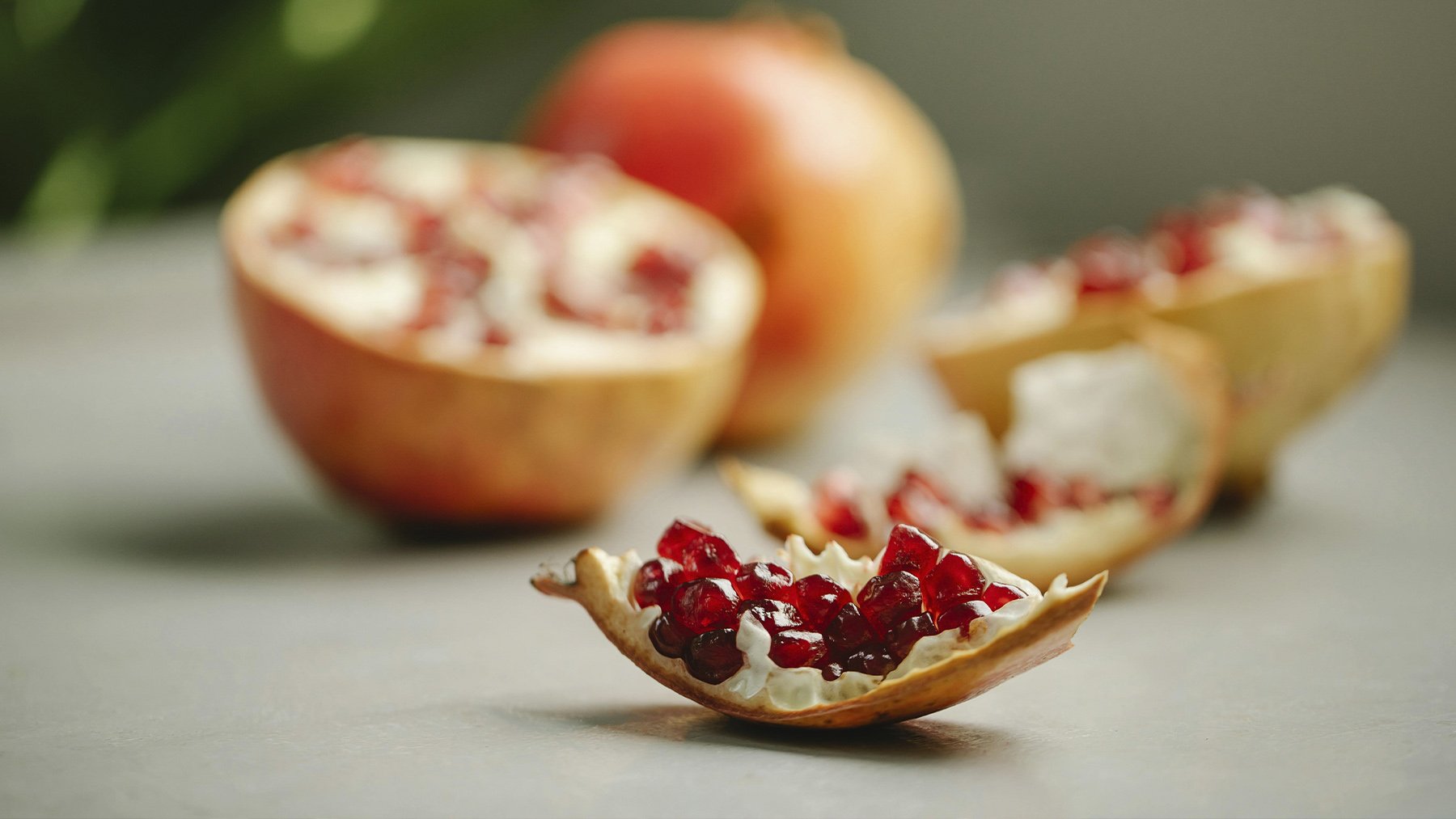 Pedazo de granada. Foto: Pexels.